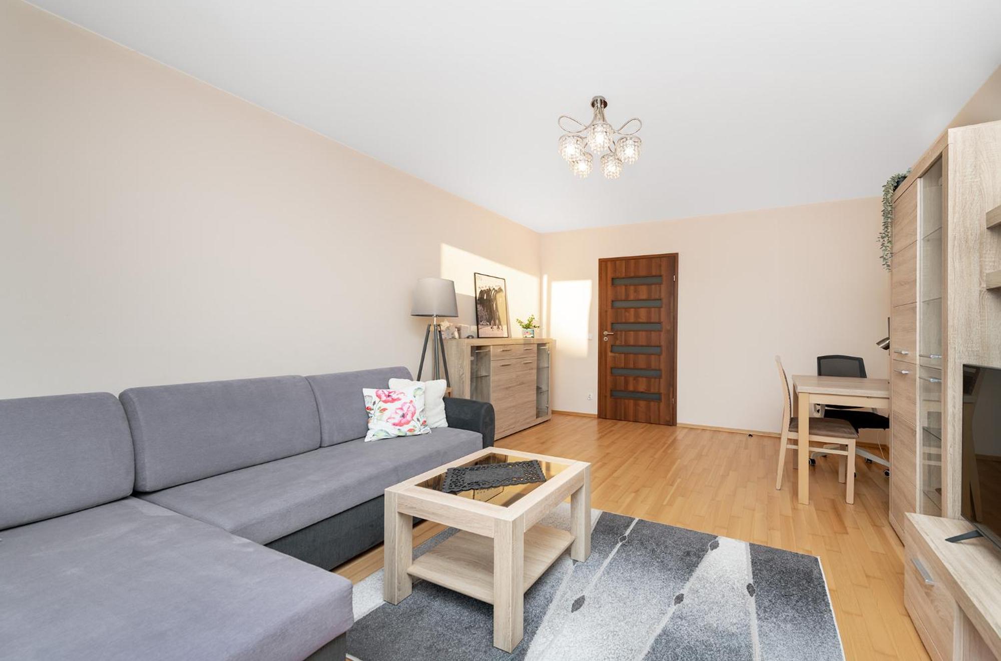 Cozy Corner: Apartment With Wifi And Private Balcony Breslavia Exterior foto