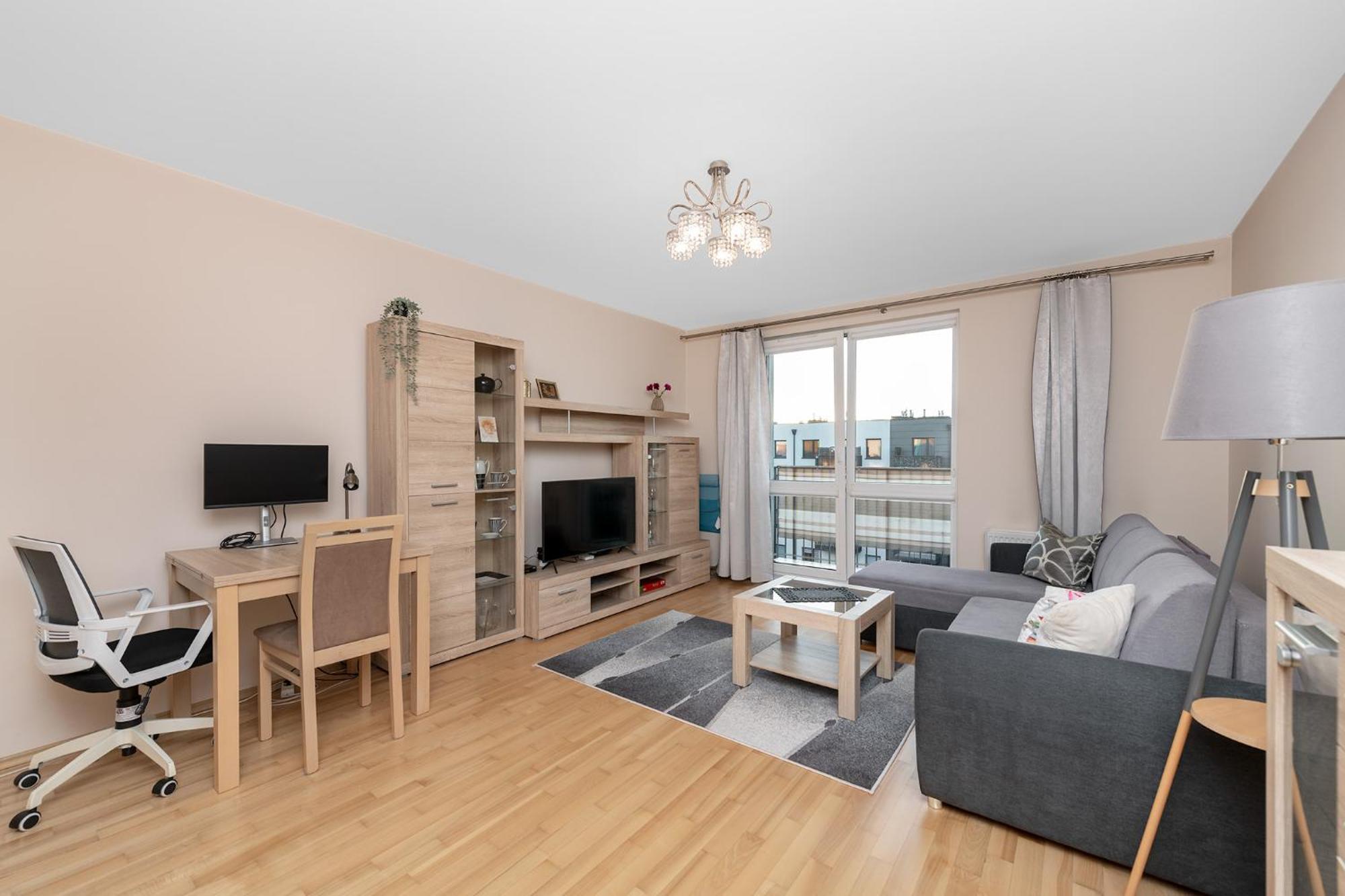 Cozy Corner: Apartment With Wifi And Private Balcony Breslavia Exterior foto